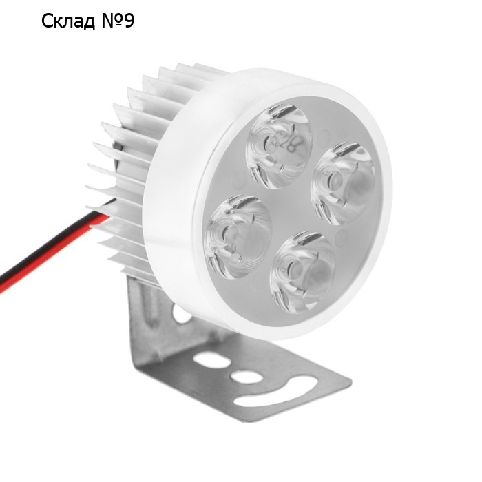 Фара cветодиодная для мототехники, 4 LED, IP65, 4.5 Вт, направленный свет