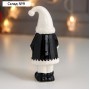 Сувенир керамика "Дед Мороз кудрявая борода, чёрный кафтан колпак с ёлочкой" 13,9х5,4х5,6 см   65326