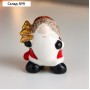 Сувенир керамика "Дедушка Мороз, красный кафтан и колпак, золотая ёлочка" 7,8х7х6 см